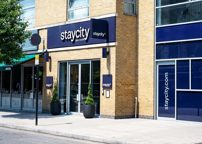 Staycity Aparthotels London Greenwich High Road